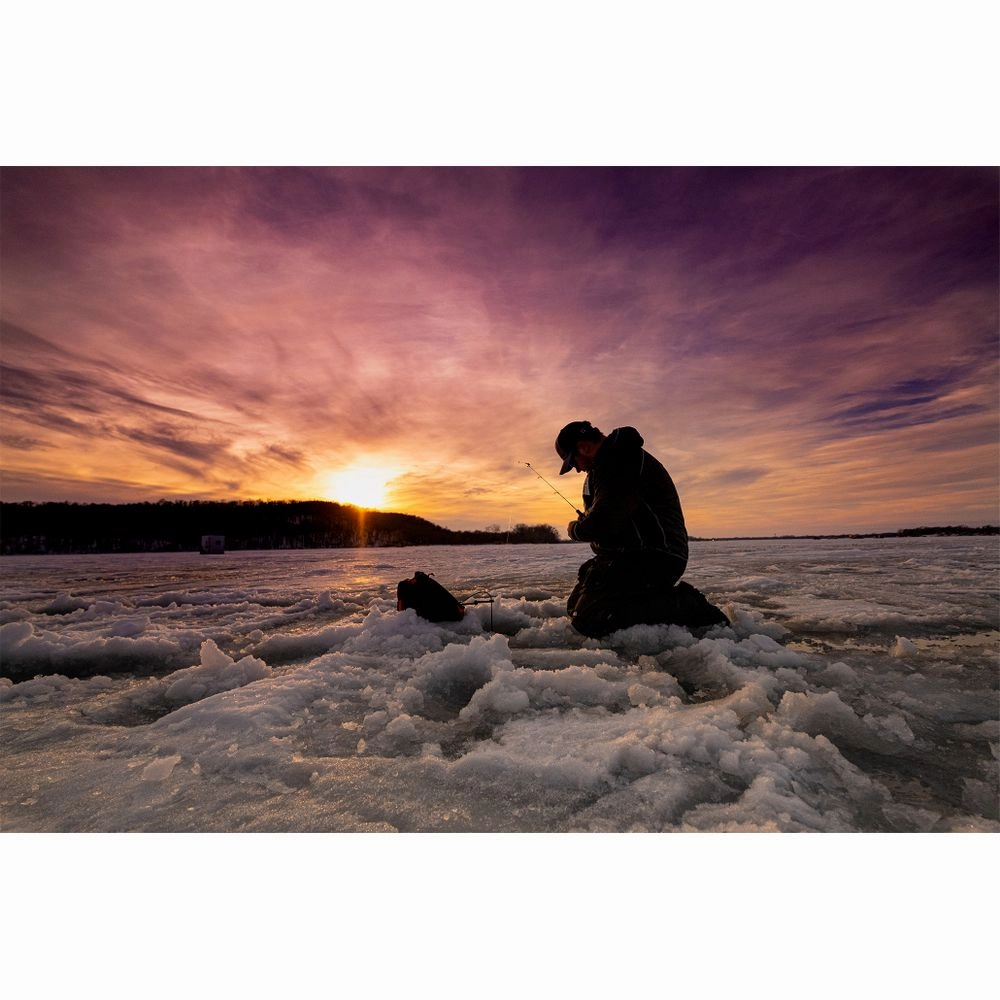 MarCum MX-7GPS Digital Ice Fishing Sonar System with GPS and Lithium Battery