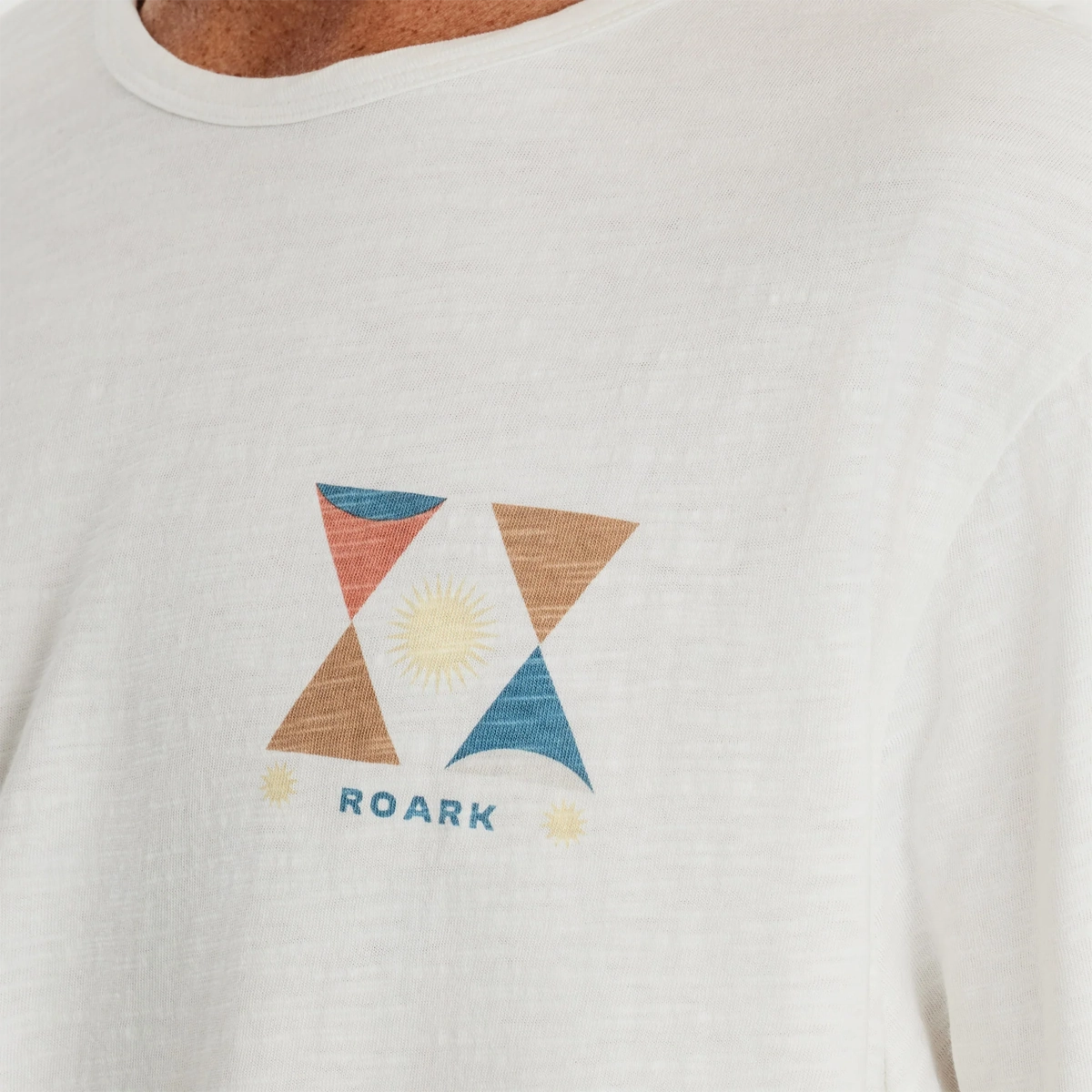Men's Heart Studios Isola Eterna Tee