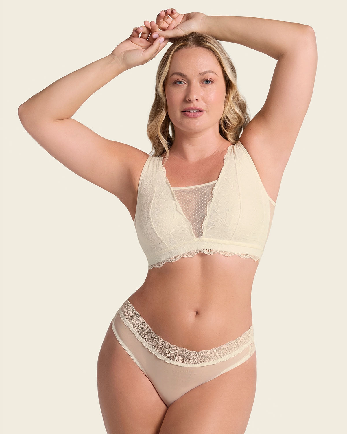Multiwear Lace Pocketed Bralette