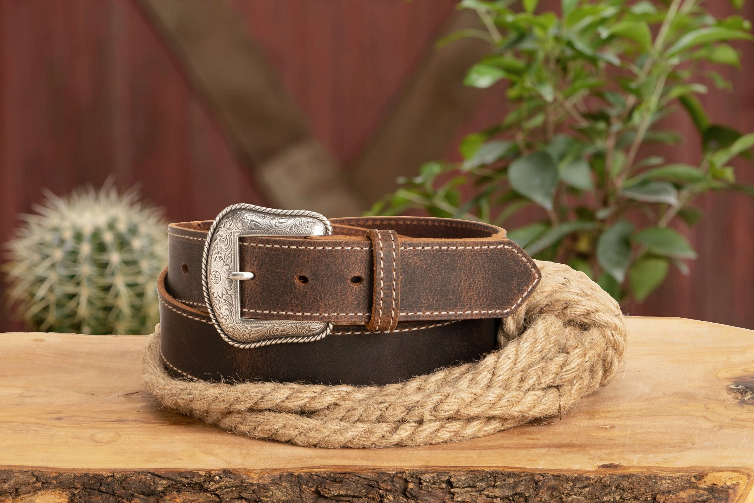 The Crazy Horse: Men's Oil Tanned Stitched Western Leather Belt 1.50" With Scalloped Ends